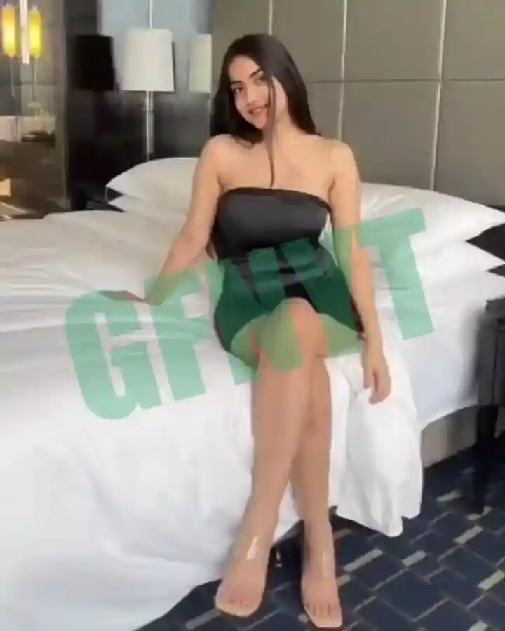 Celebrity Call Girls: Savita Makes Your Life Good